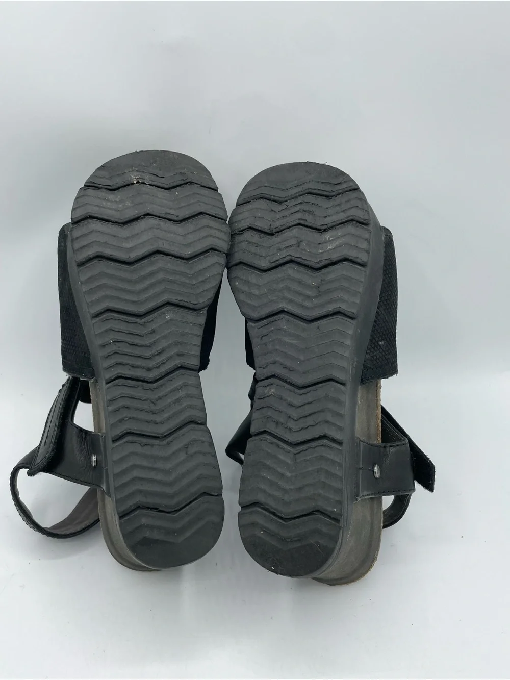 OTBT Waypoint Black Leather Wedge Boho Sandals - Comfortable Open-ToDesign